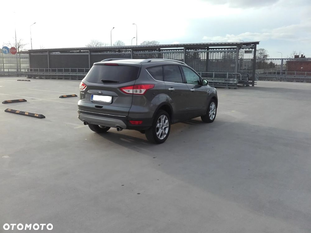 Ford Kuga 2.0 TDCi 2x4 Individual - 32