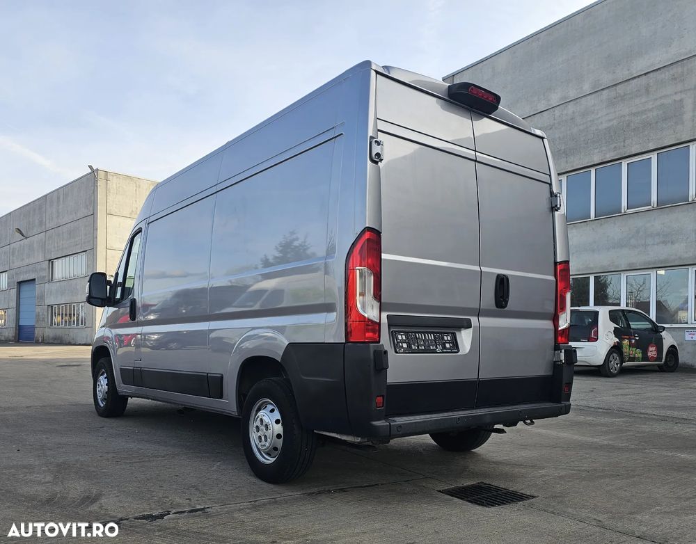 Citroën Jumper L2H2 2.2 blueHdi - 4