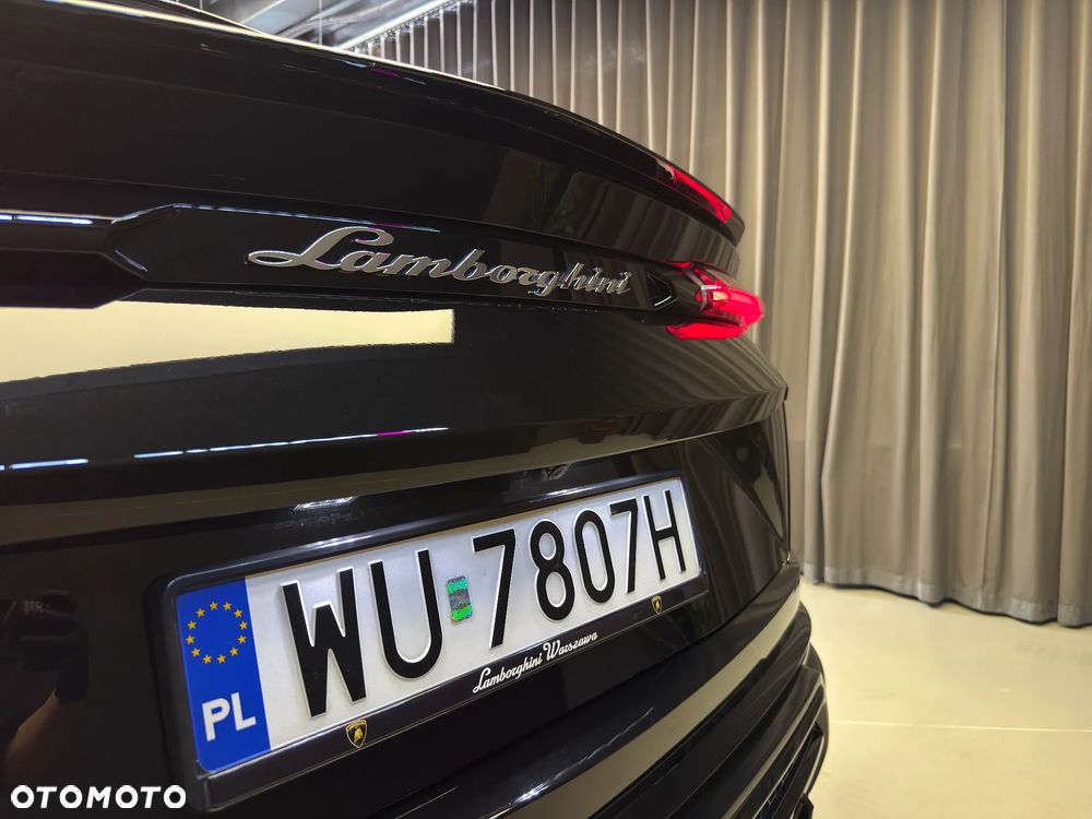 Lamborghini Urus - 25