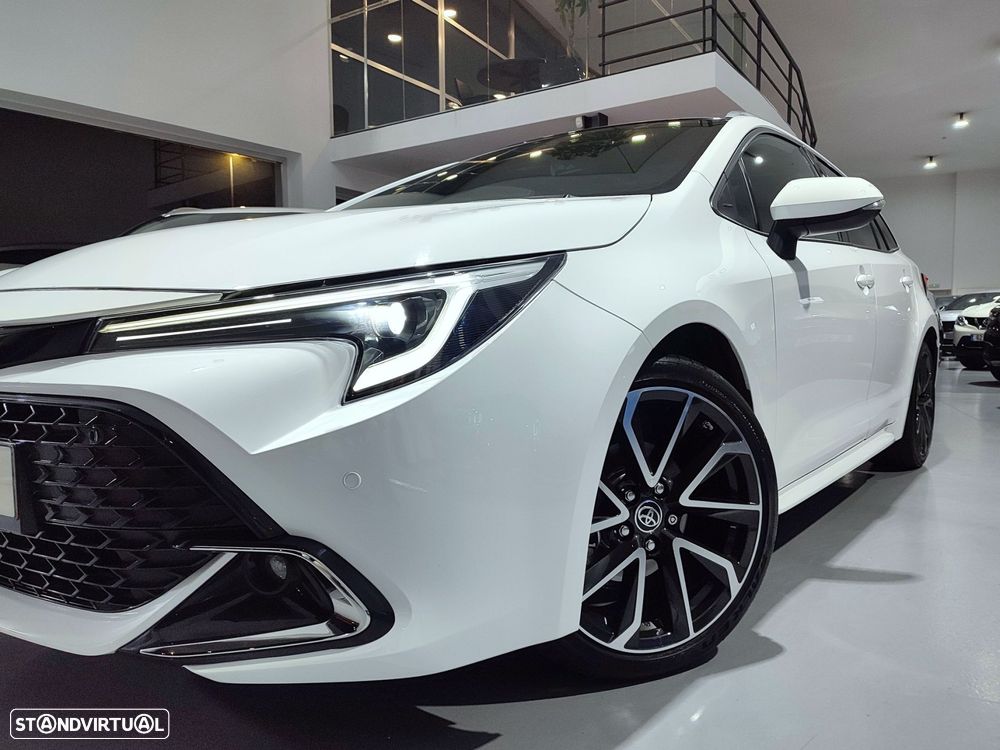 Toyota Corolla Touring Sports 1.8 Hybrid Exclusive - 35