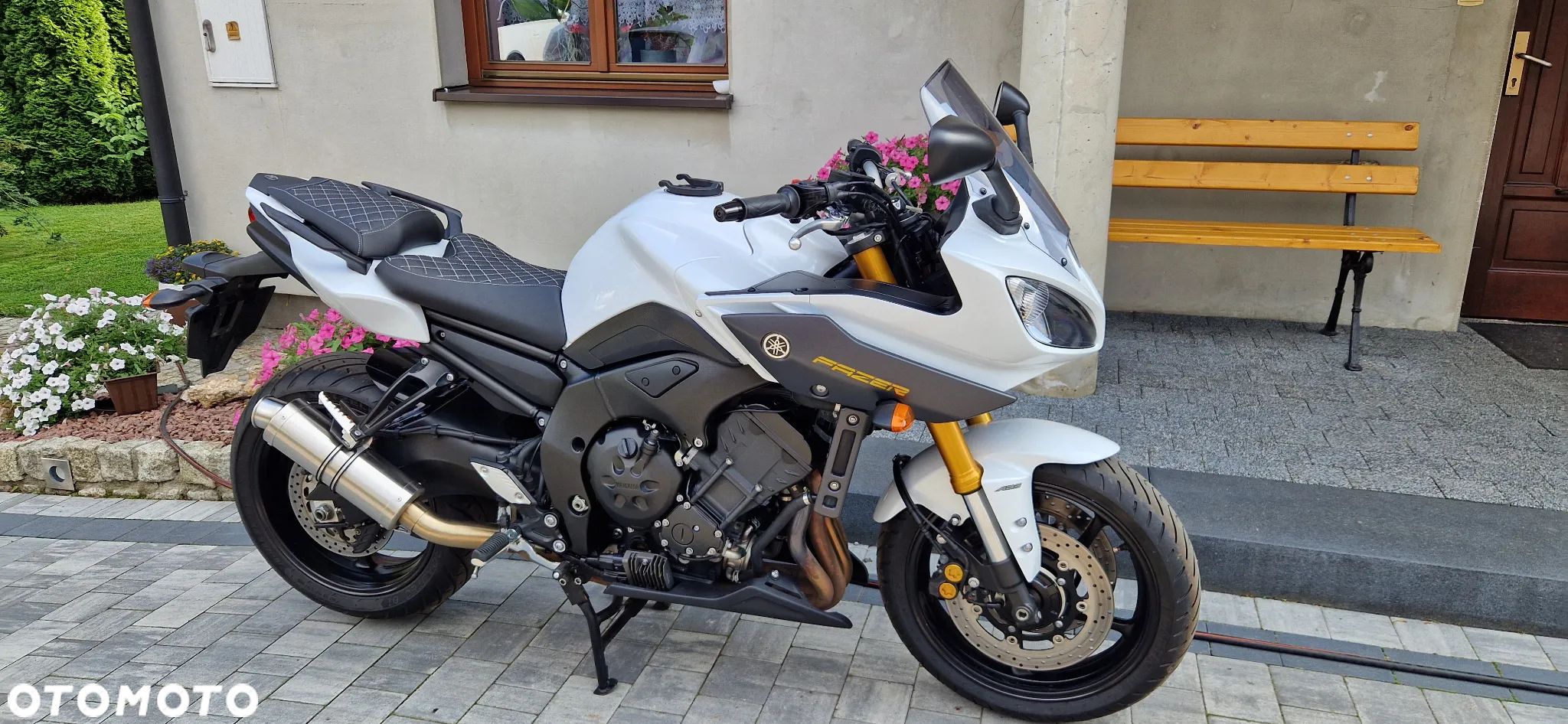 Yamaha FZ - 1