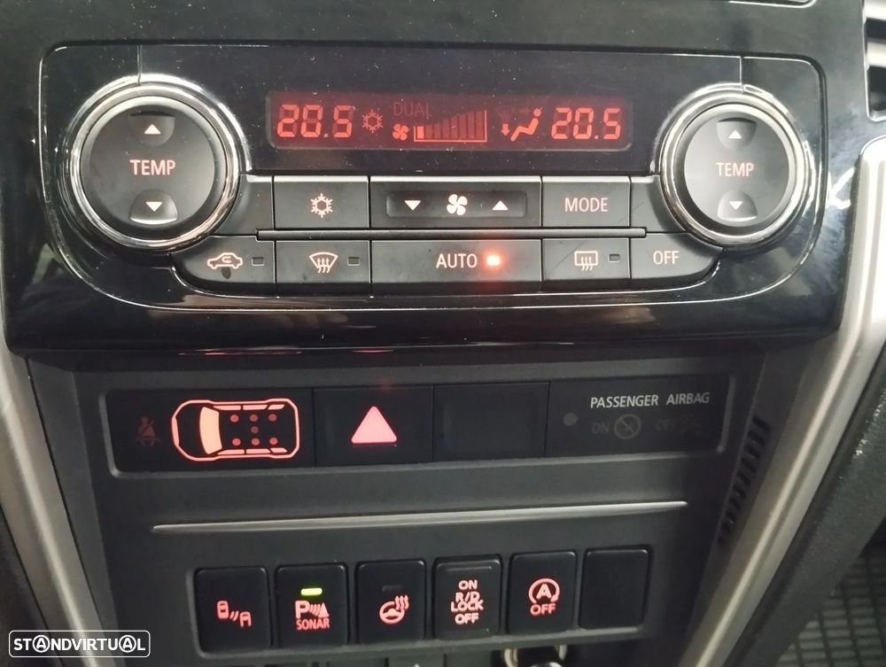 Mitsubishi L200 2.3 DI-D Strakar CD Intense AT 4WD - 34