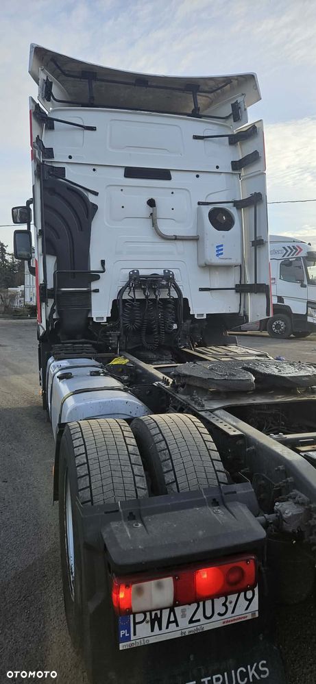 Renault Gama T-460 - 16