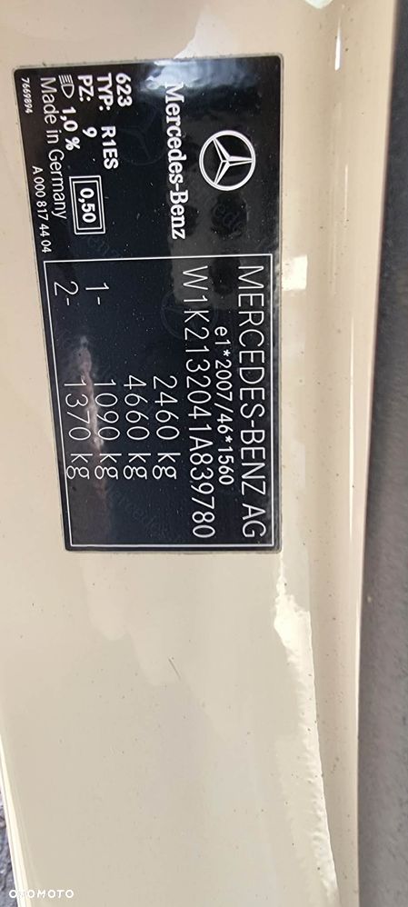 Mercedes-Benz Klasa E 220 d 9G-TRONIC - 25