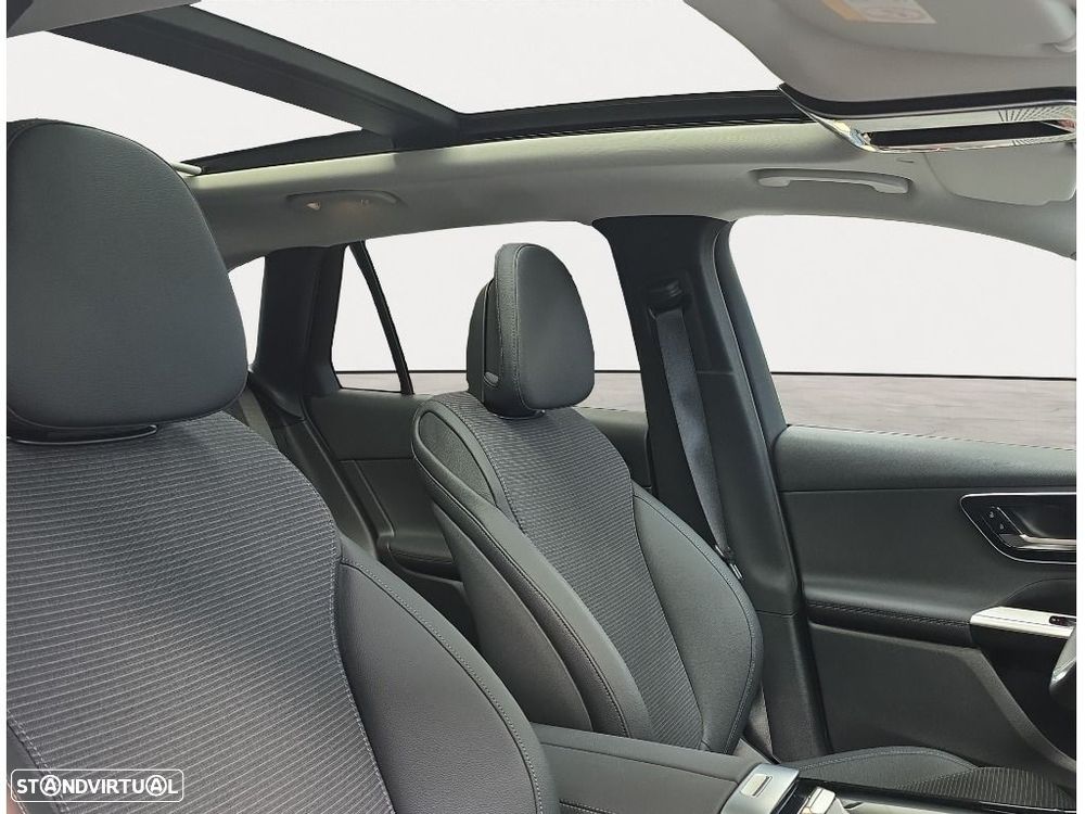 Mercedes-Benz GLC 300 - 13