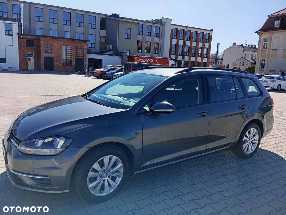 Volkswagen Golf - 16