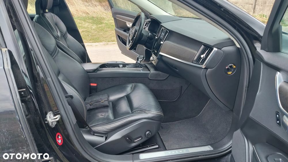 Volvo V90 Cross Country D5 AWD Geartronic - 14