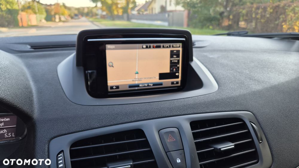 Renault Megane ENERGY TCe 115 Start & Stop Bose Edition - 15