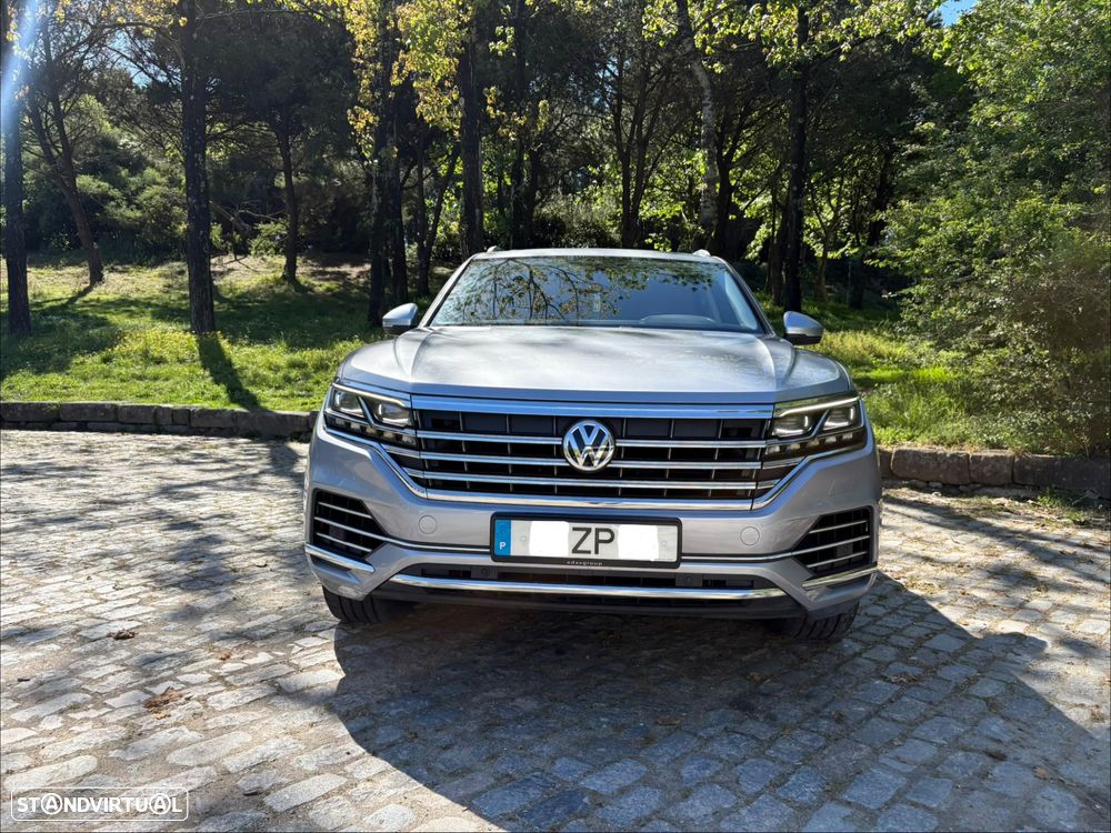 VW Touareg 3.0 TDI V6 Elegance Plus - 42