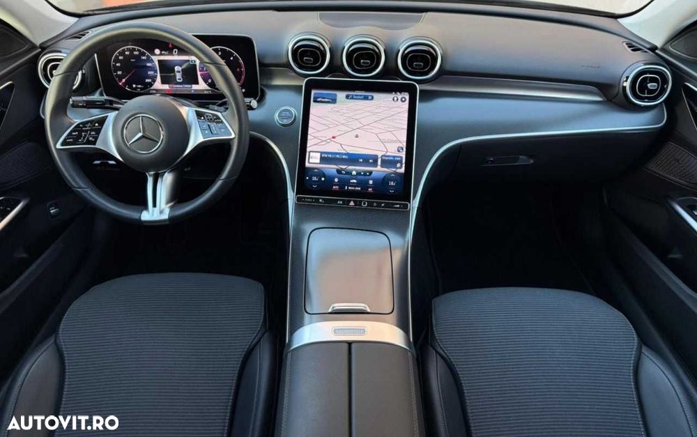 Mercedes-Benz C - 19