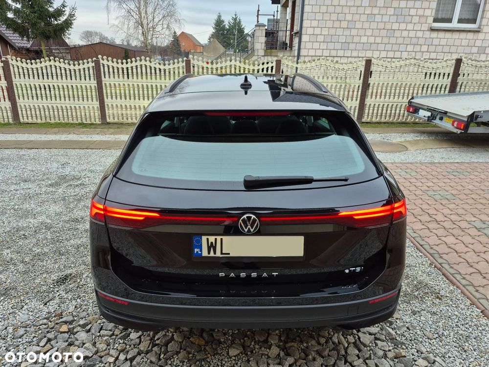 Volkswagen Passat Variant 1.5 TSI EVO Business DSG - 4