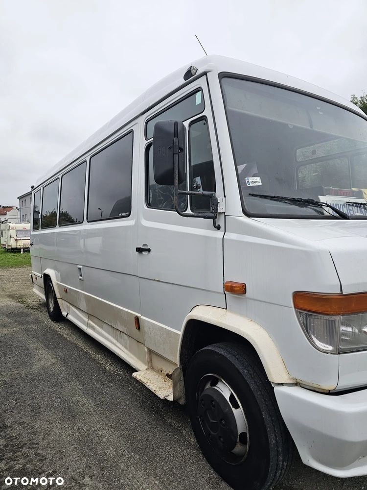 Mercedes-Benz 814 - 3