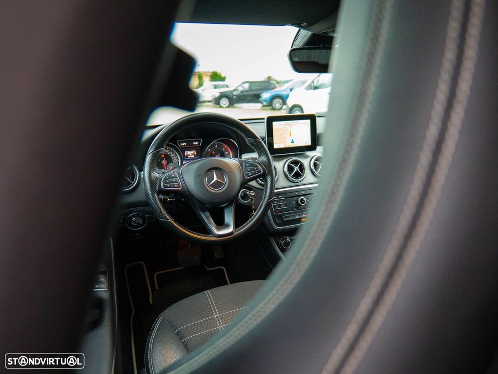 Mercedes-Benz CLA 200 d Shooting Brake Urban Aut. - 23