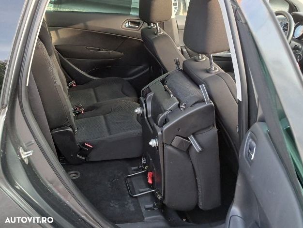 Peugeot 308 120 VTi NAVTEQ ON BOARD - 10