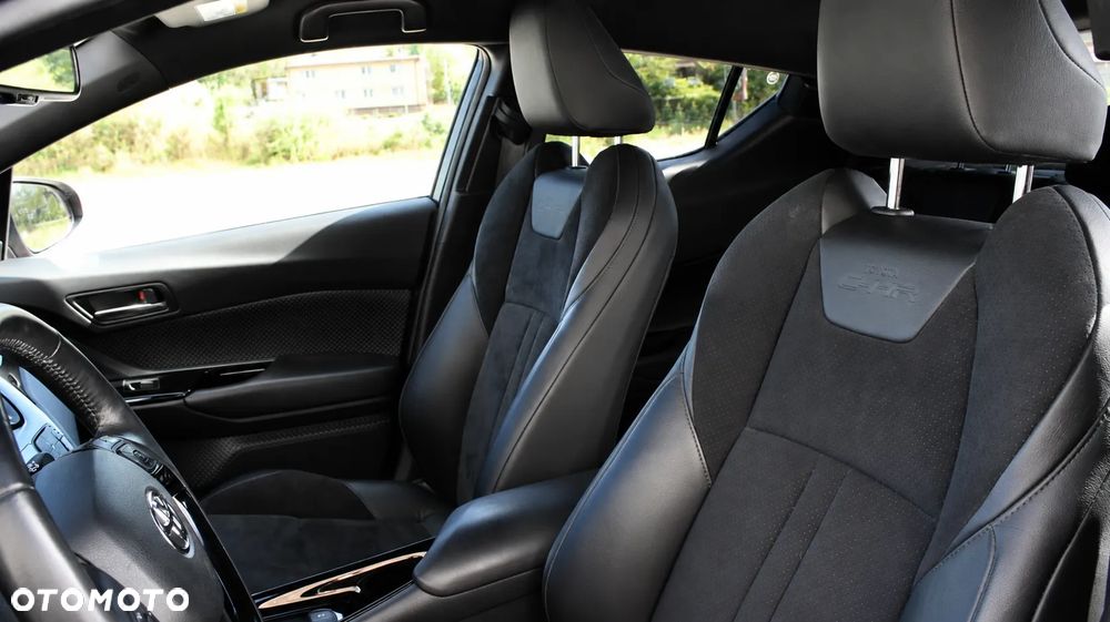 Toyota C-HR - 8