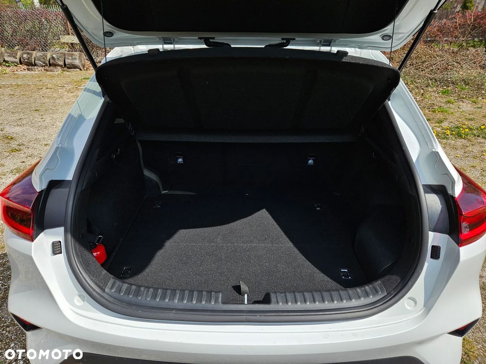 Kia XCeed 1.6 GDI PHEV L DCT - 19