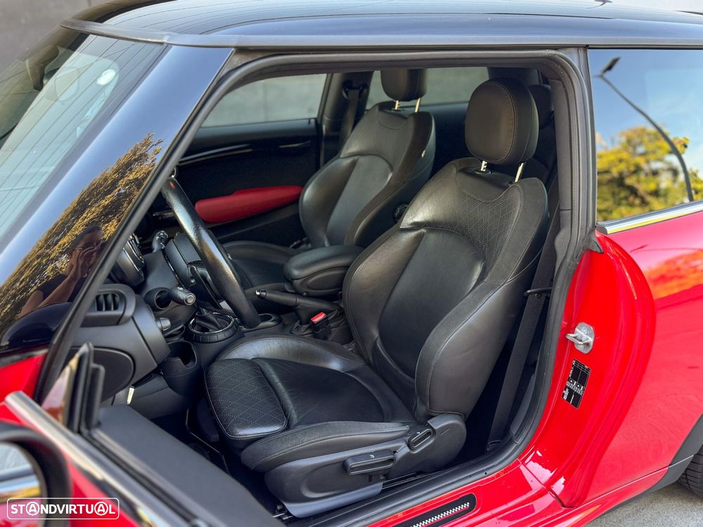 MINI 3 Portas John Cooper Works Auto Desportiva - 6