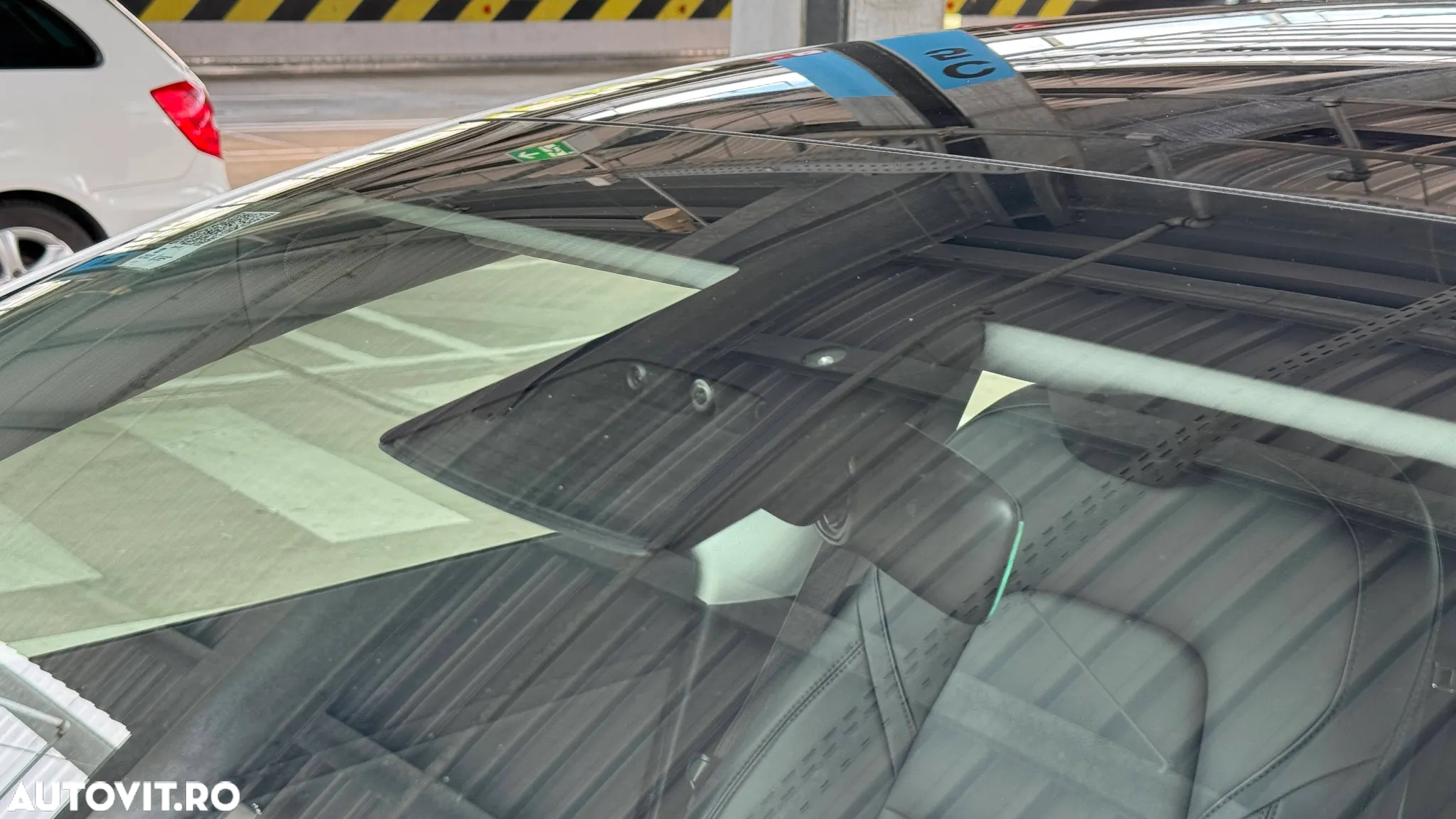 Tesla Model 3 Standard Reichweite Plus Hinterradantrieb - 27