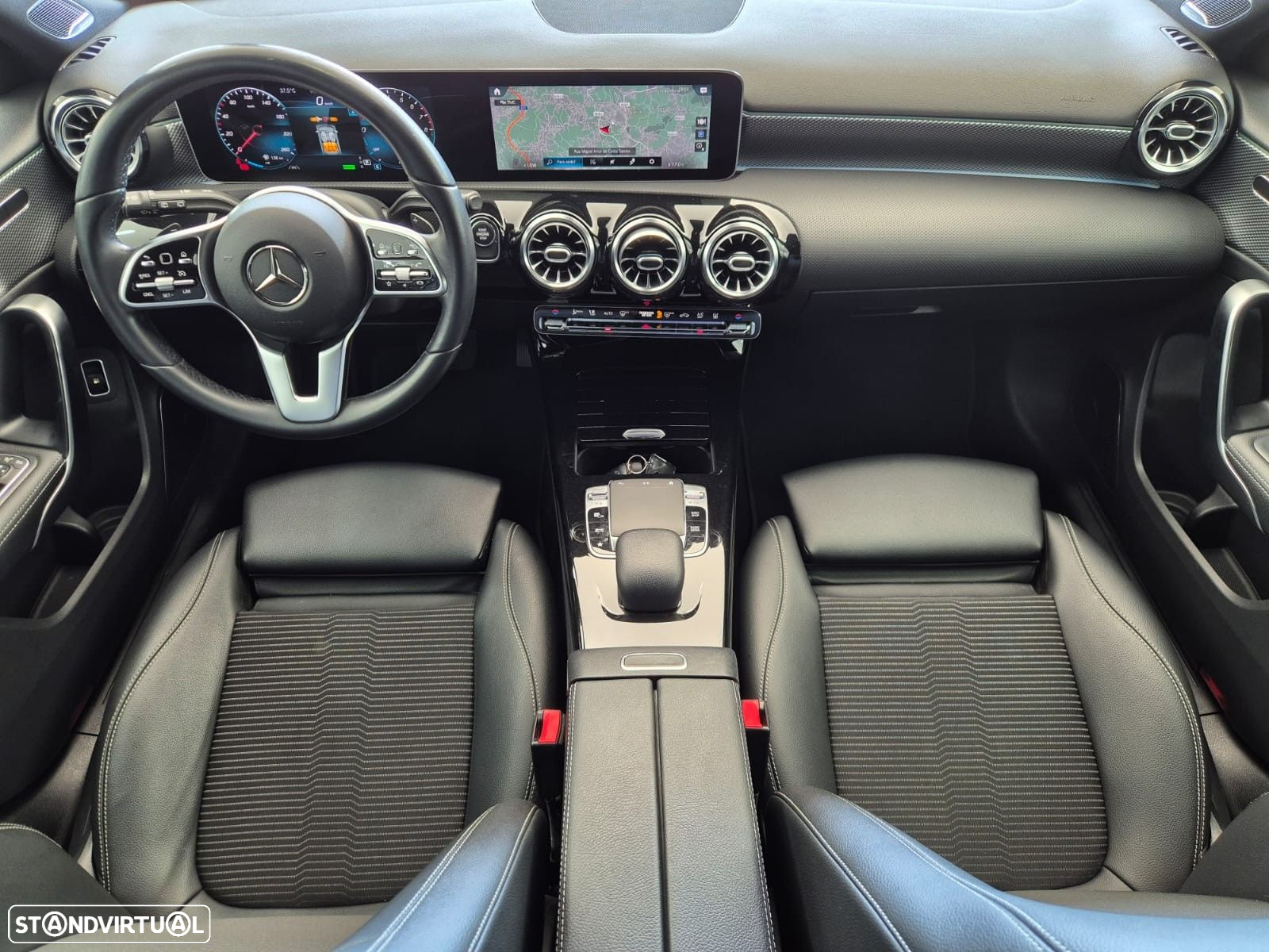 Mercedes-Benz A 250 e Progressive - 12