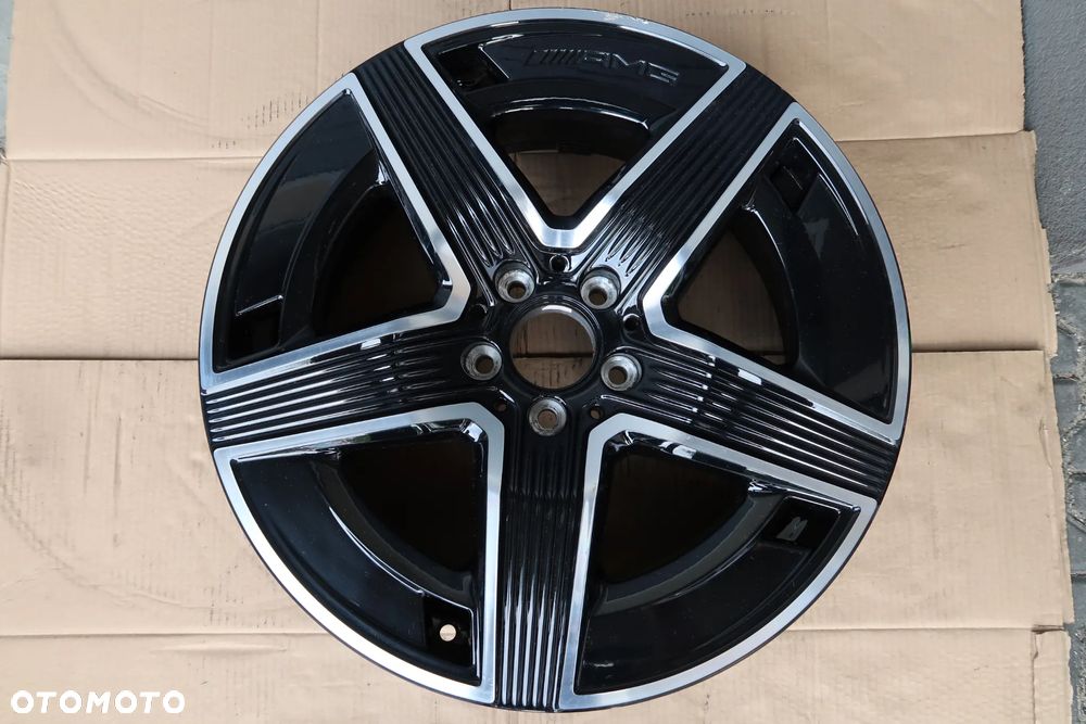 C11 FELGA MERCEDES GLC A2544010400 8X19ET32,5 - 1