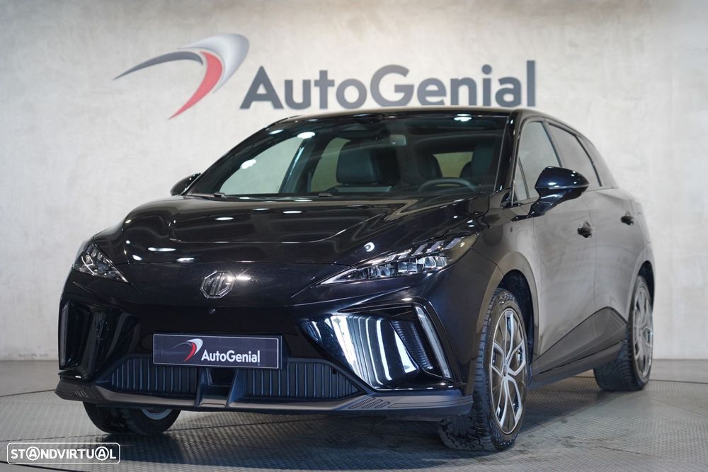 MG MG4 64 kWh Luxury - 2