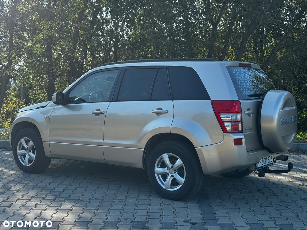 Suzuki Grand Vitara - 3
