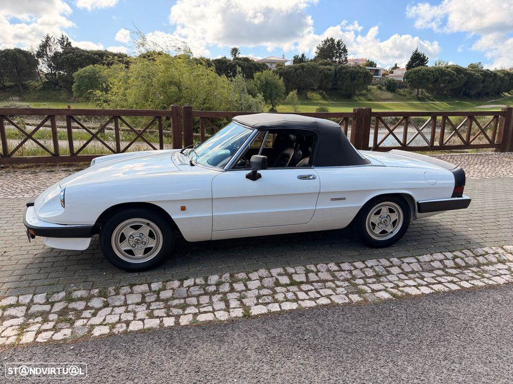 Alfa Romeo Spider 1.6 - 10
