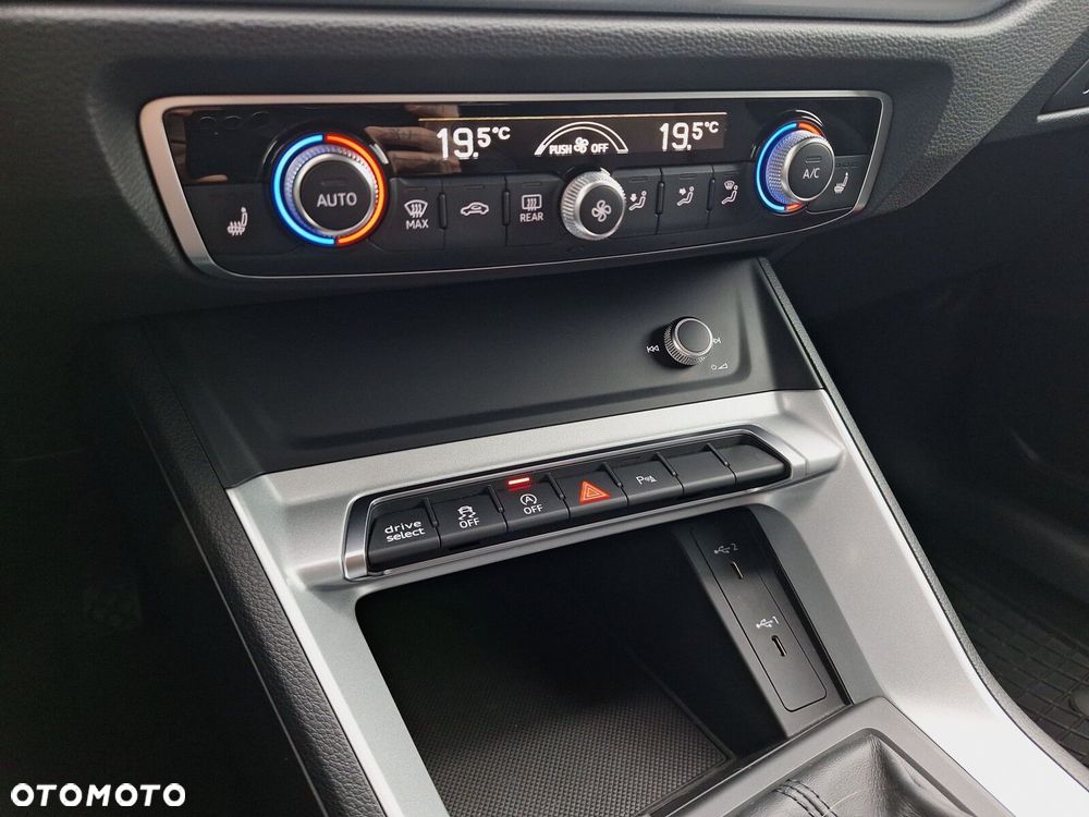 Audi Q3 Sportback 35 TFSI mHEV S-Line S tronic - 16
