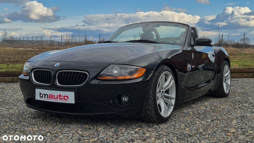 BMW Z4 2.2i - 1