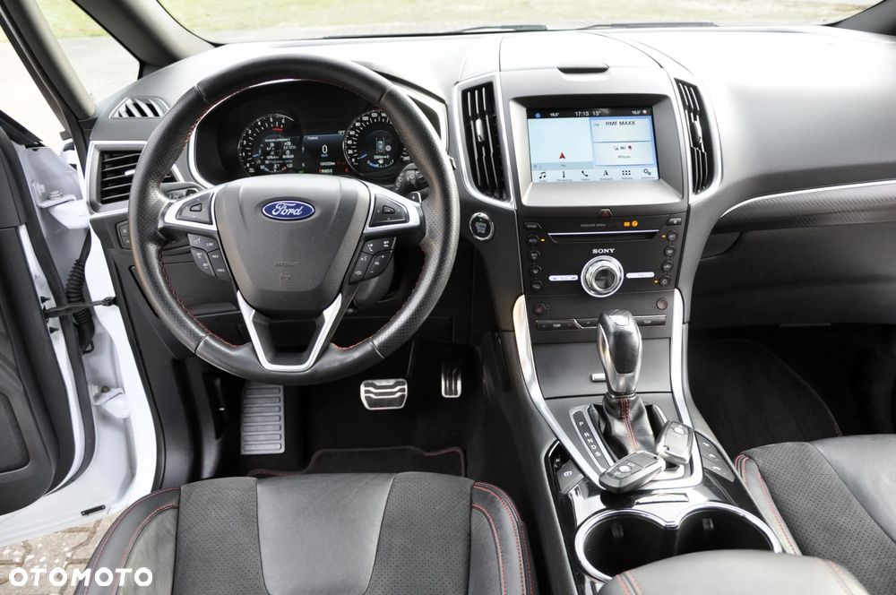 Ford S-Max 2.0 TDCi Titanium PowerShift - 26