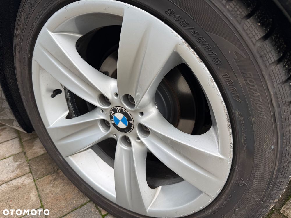 BMW Seria 3 - 12
