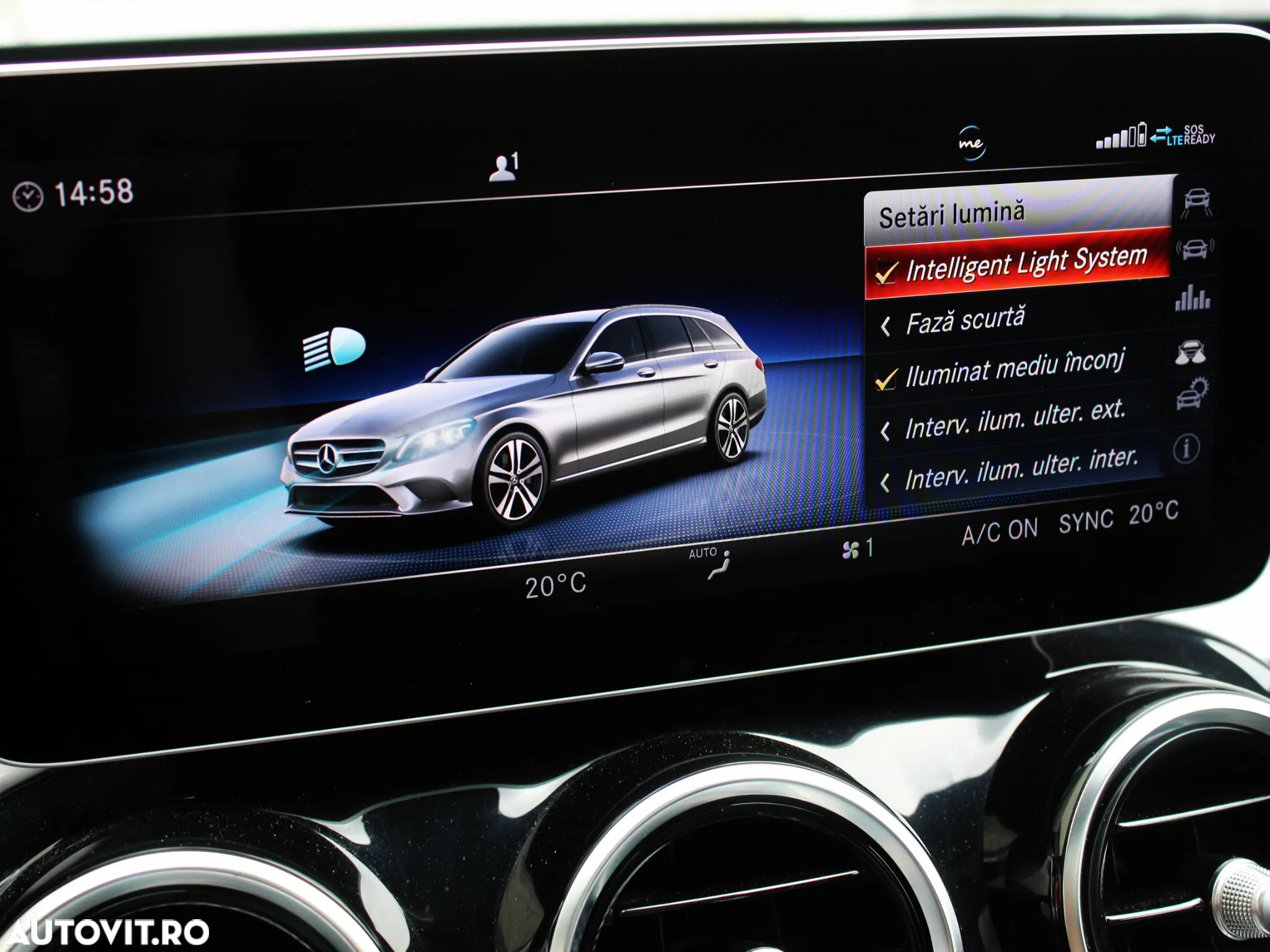 Mercedes-Benz C 220 d 4Matic T 9G-TRONIC AMG Line - 37