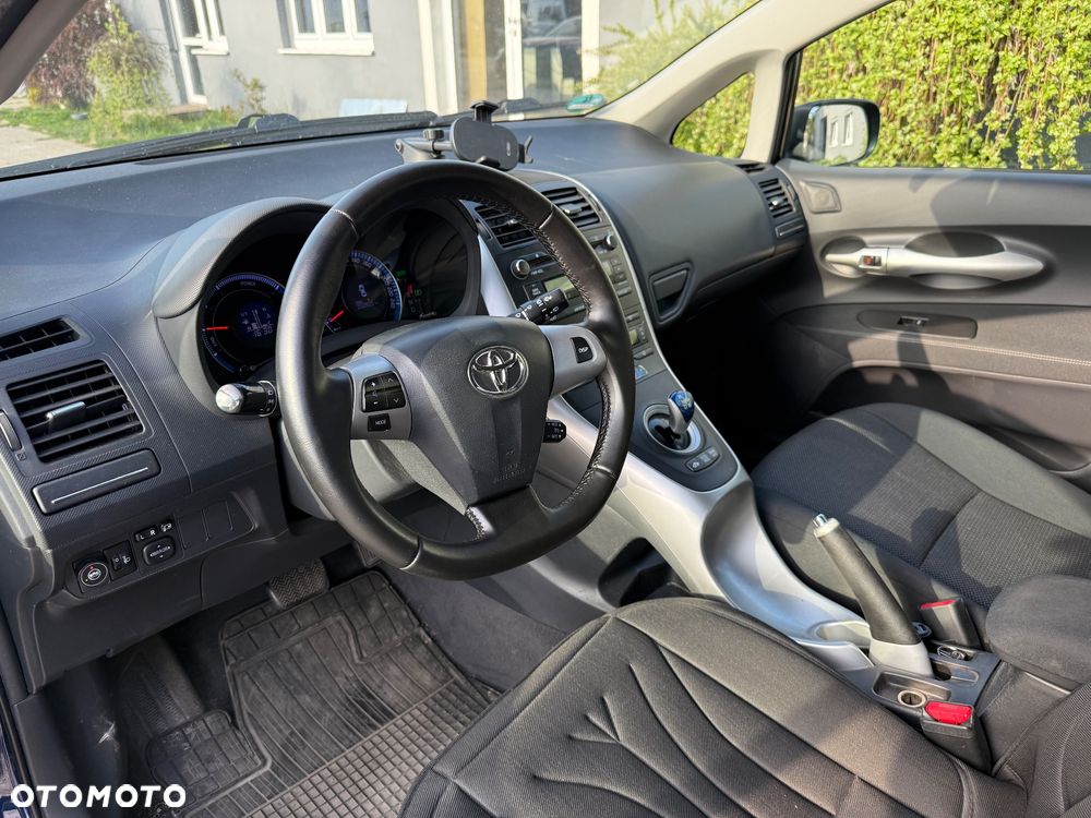 Toyota Auris - 9