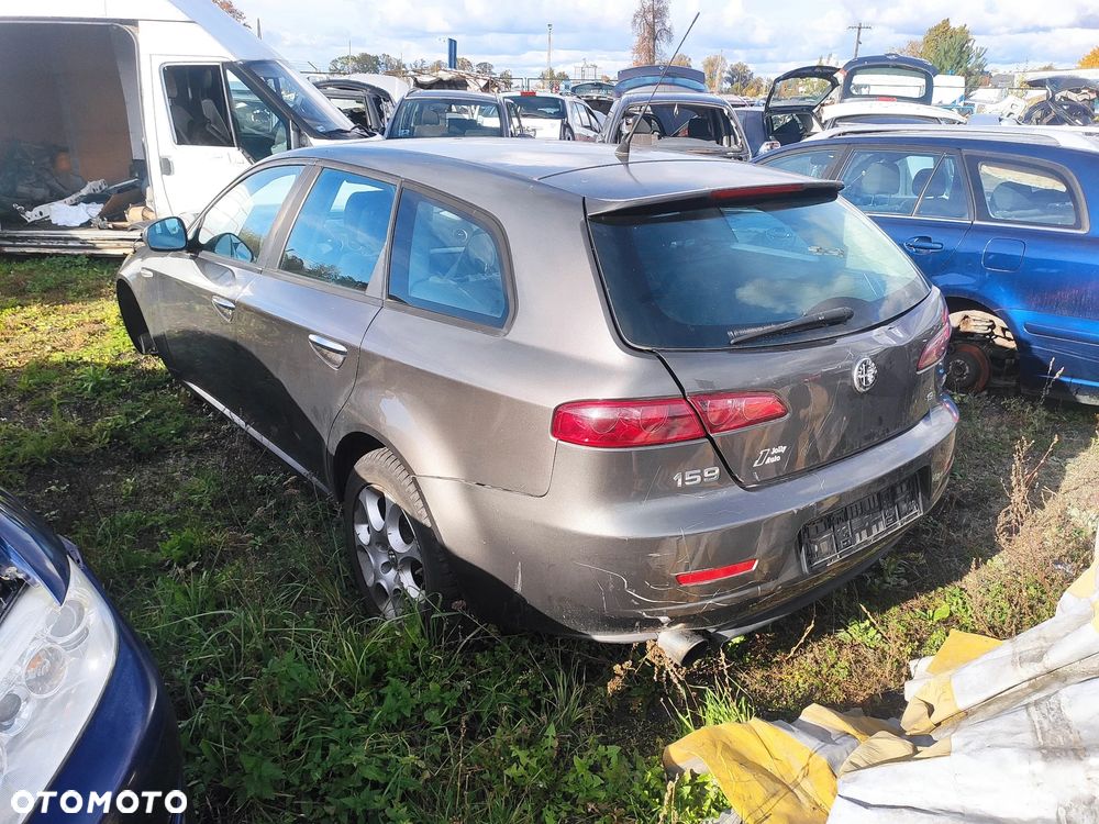 Alfa Romeo 159 kombi silnik 1.9 16v JTD 150km na części - 2