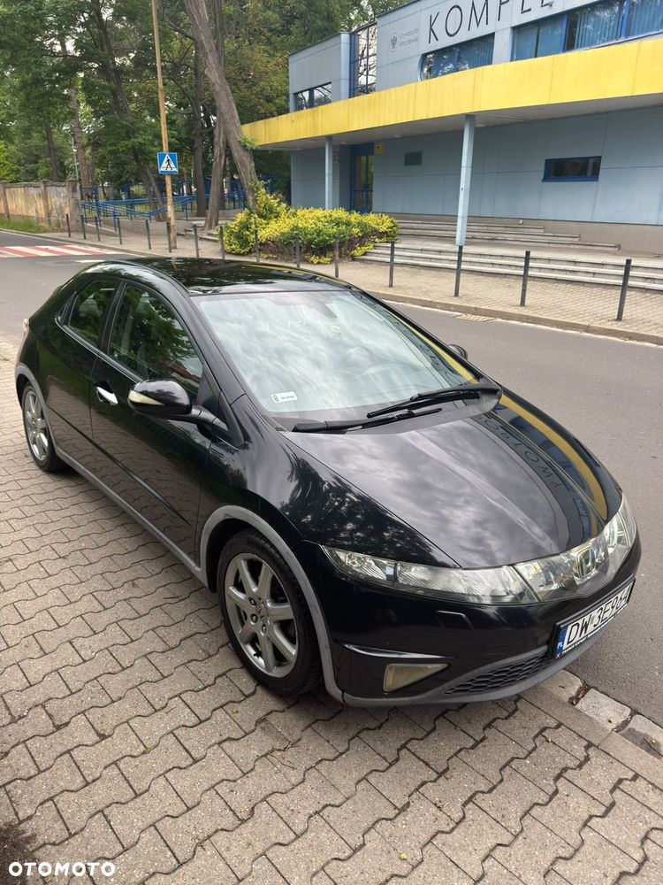 Honda Civic 1.8 Comfort - 1