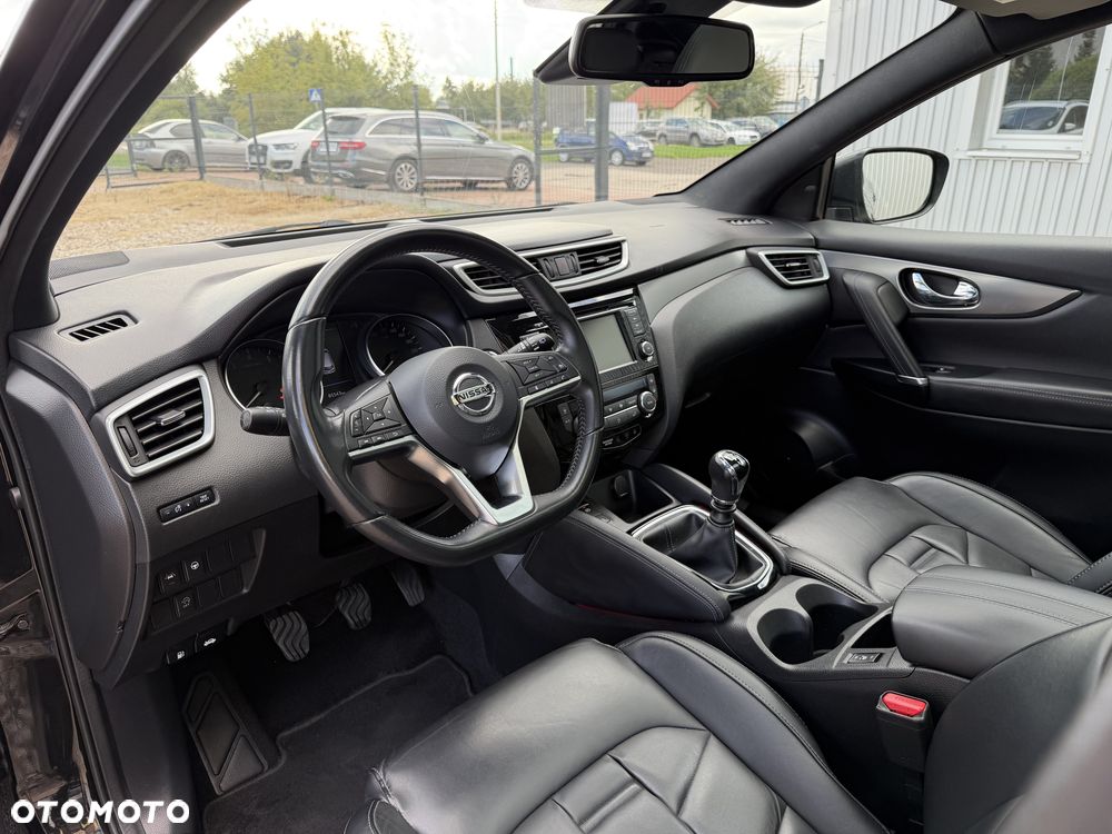 Nissan Qashqai 1.3 DIG-T Tekna+ - 15