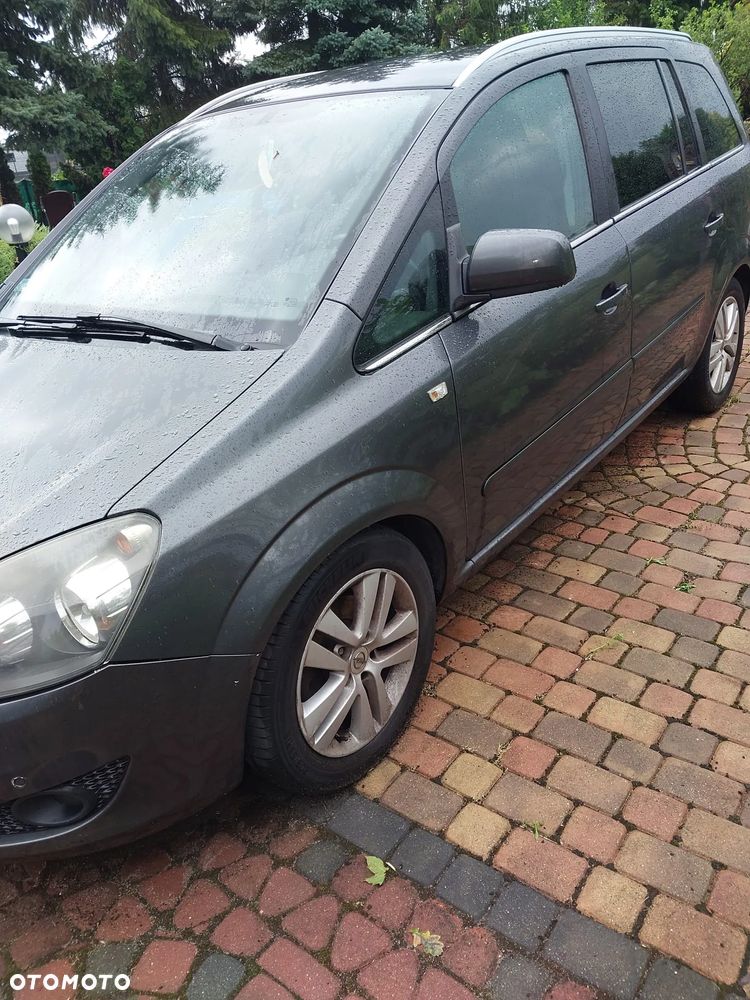 Opel Zafira 1.8 Enjoy EU5 - 2