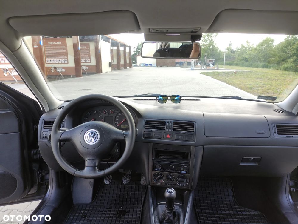 Volkswagen Golf 1.9 TDI Comfortline - 15