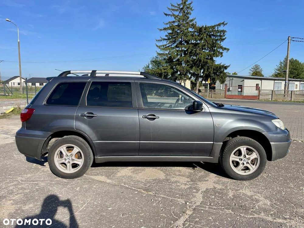 Mitsubishi Outlander 2.0 Comfort - 2