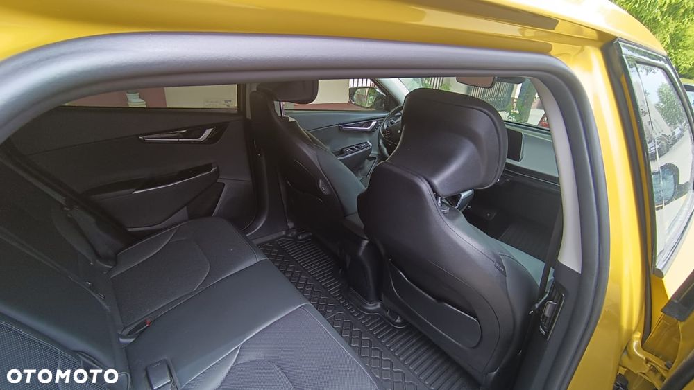 Kia EV6 77.4kWh Plus AWD - 8