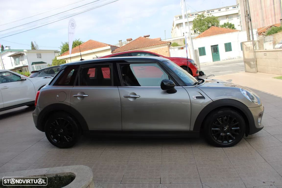 MINI 5 Portas Cooper Aut. - 4