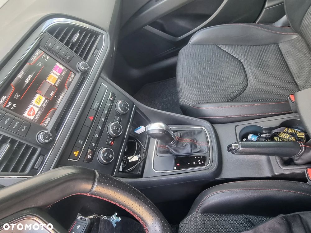 Seat Leon 2.0 TDI DPF Start&Stop DSG FR - 12