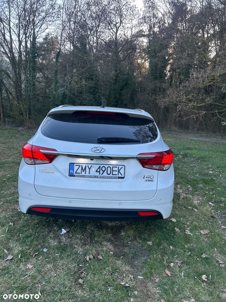 Hyundai i40 1.7 CRDi Comfort + - 5
