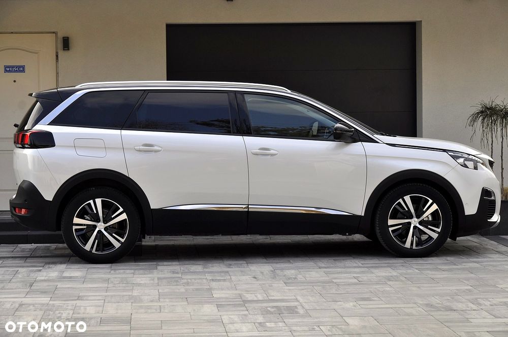 Peugeot 5008 - 32