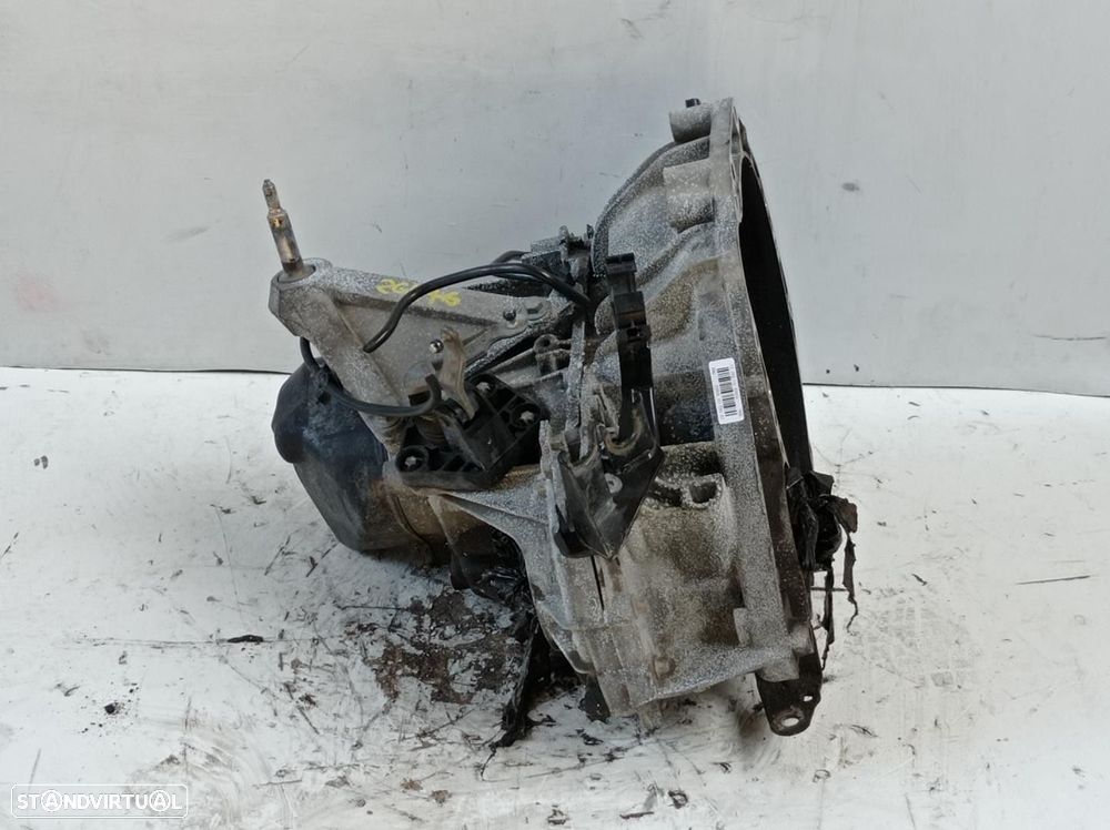 CAIXA VELOCIDADES NISSAN MICRA III 2004 -JHQ - 1