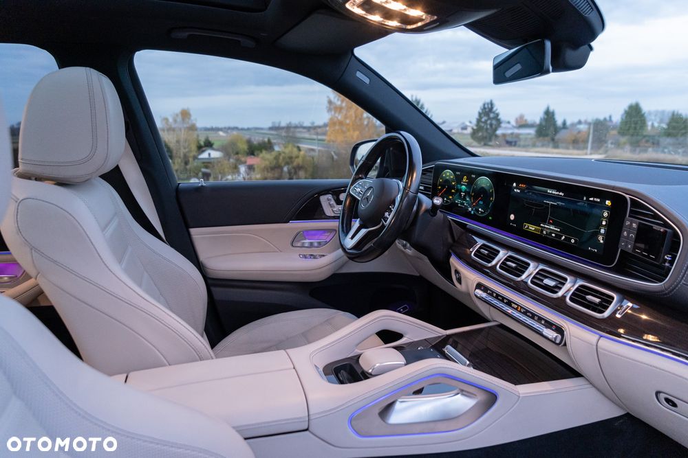 Mercedes-Benz GLE - 19