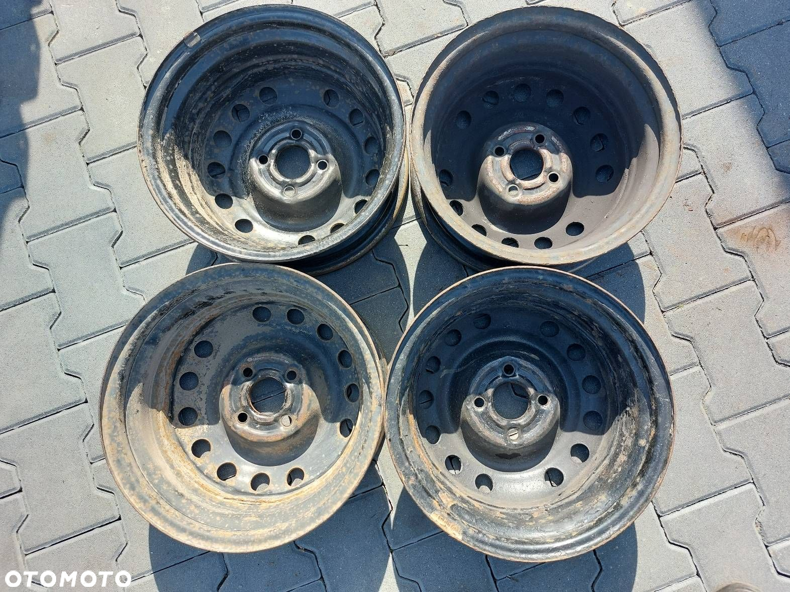FELGA STALOWA 5,5X14 ET49 4X100 FI 57,1 GOLF III - 4