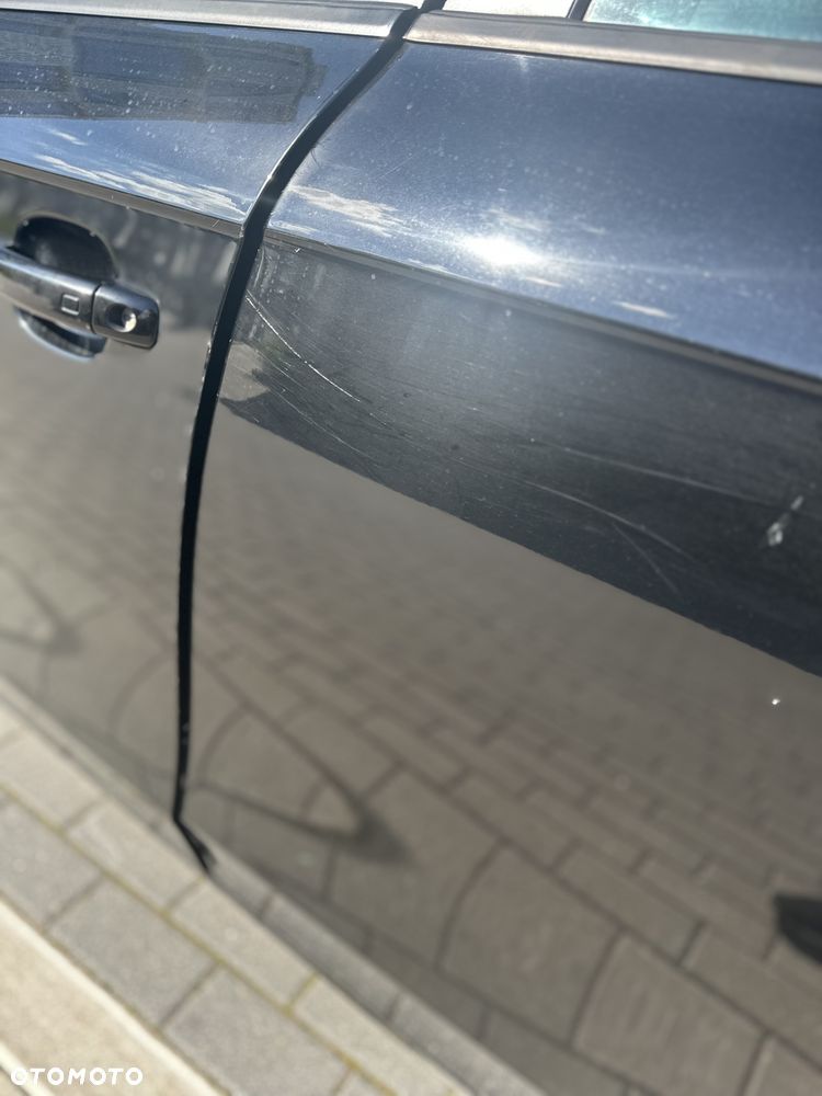 Audi A4 Limousine - 9