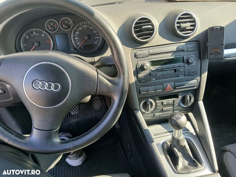 Audi A3 2.0 TDI Ambition - 4