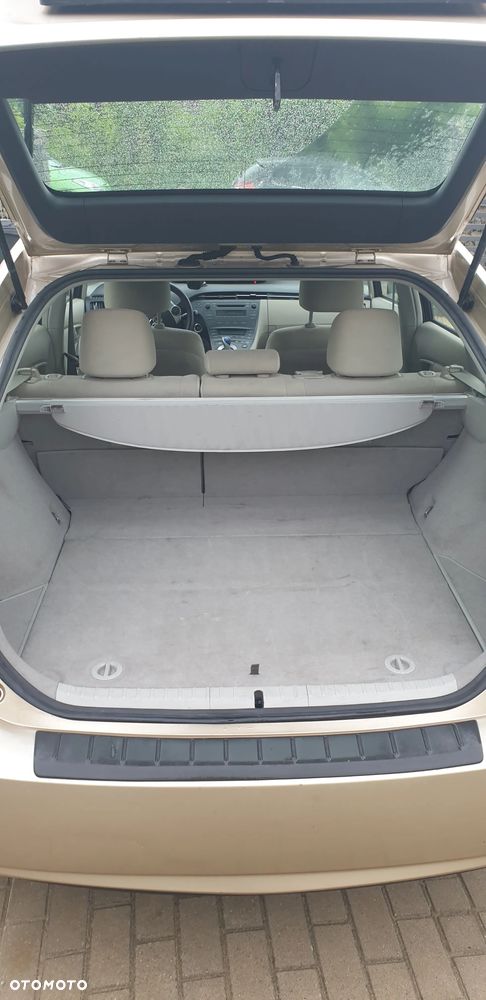 Toyota Prius - 10